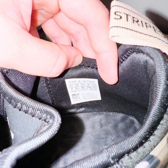 Adidas NMD R1 leopard sneakers - Picture 2 of 4